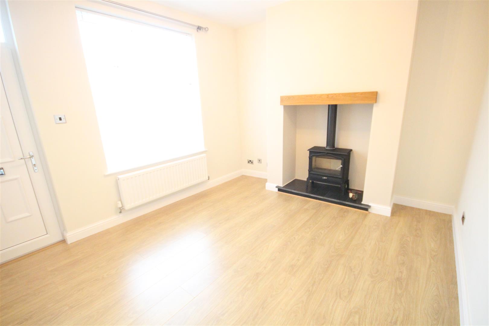 2 bedroom terraced house SSTC in Barnoldswick - 2015-05-19 15.04.34.jpg